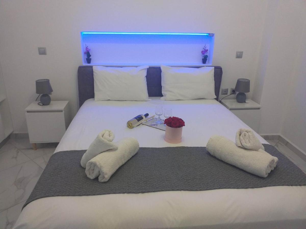 Infinity Blue Suite Panteli Exterior foto