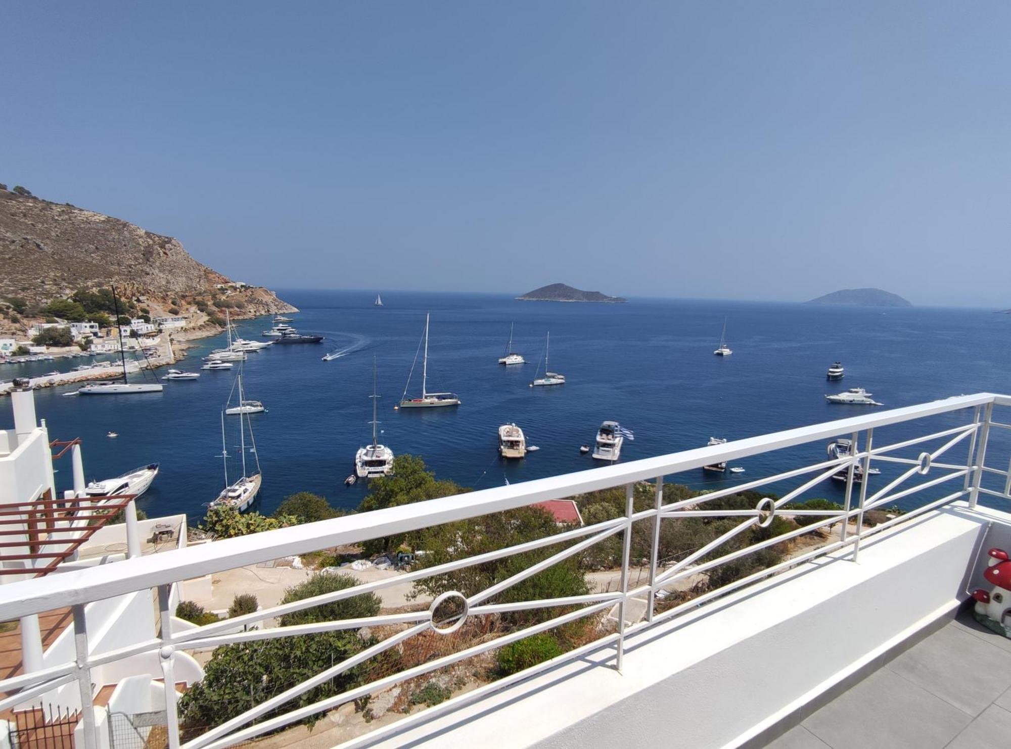 Infinity Blue Suite Panteli Exterior foto